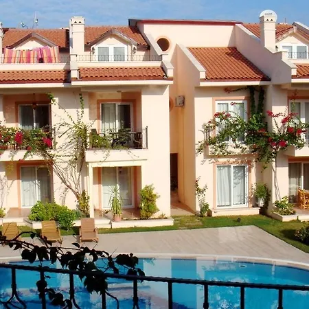 شقة Town House Lissa Garden 12