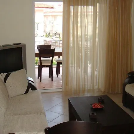 Town House Lissa Garden 12 شقة فتحية